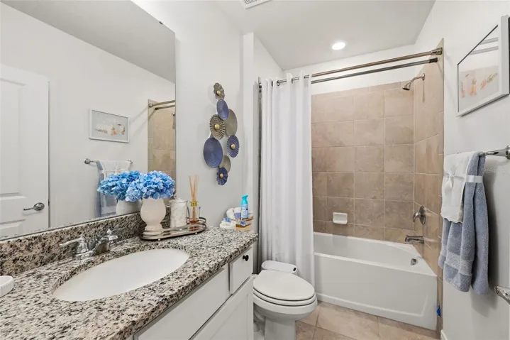 2nd bathroom