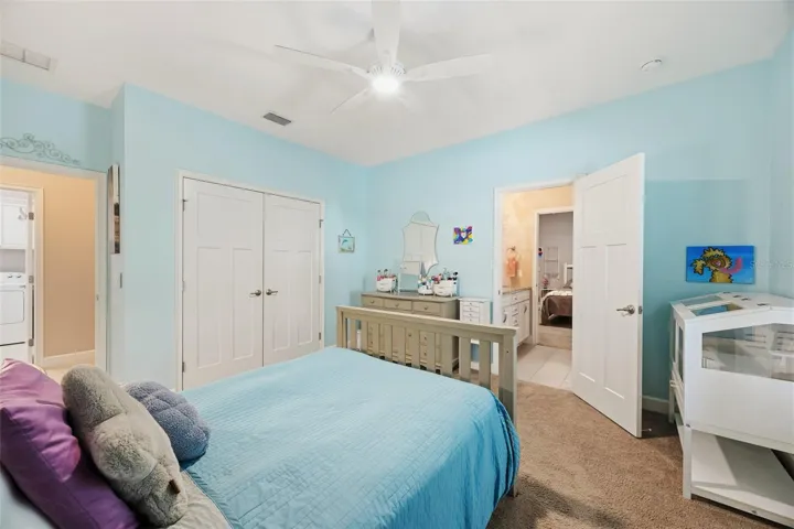guest bedroom connects to Jack & Jill bathroom