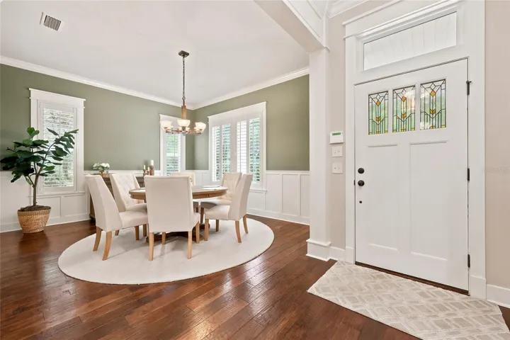Formal dining room