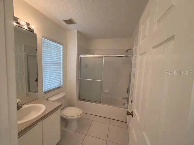 2nd Bathroom