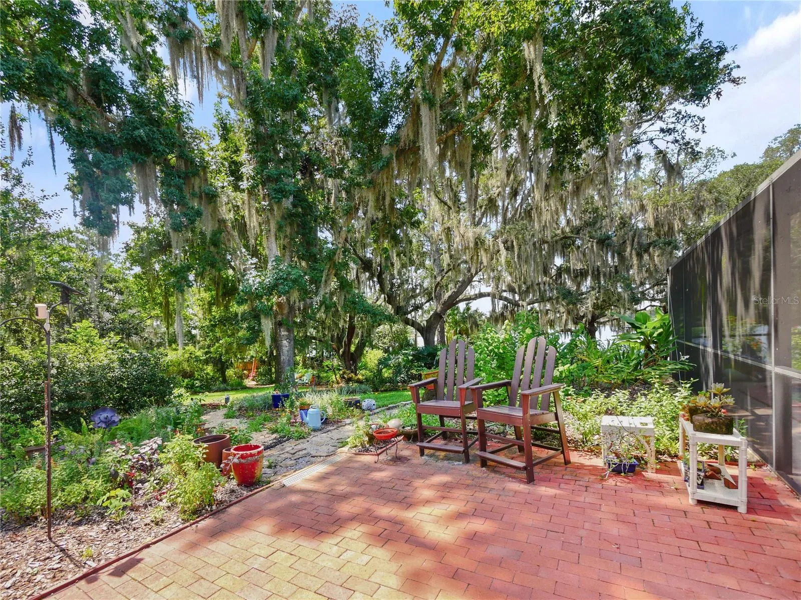 BRICK PATIO