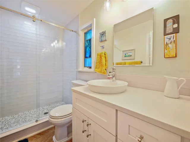 MASTER UPDATED BATH