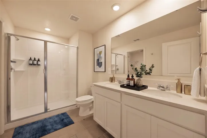 Virtual Staging