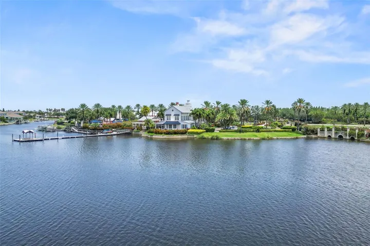 Mirabay Lagoon