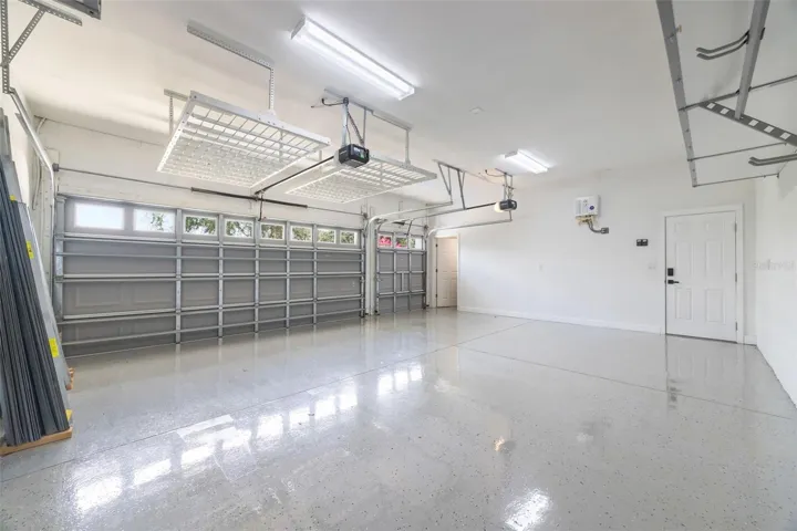 3-car Garage