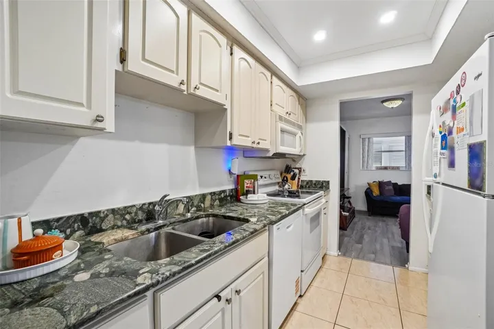 Dual sinks and disposer
