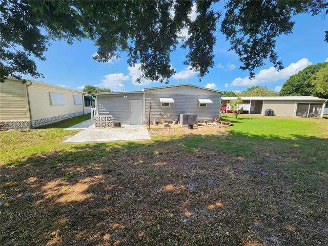 Large back Yard