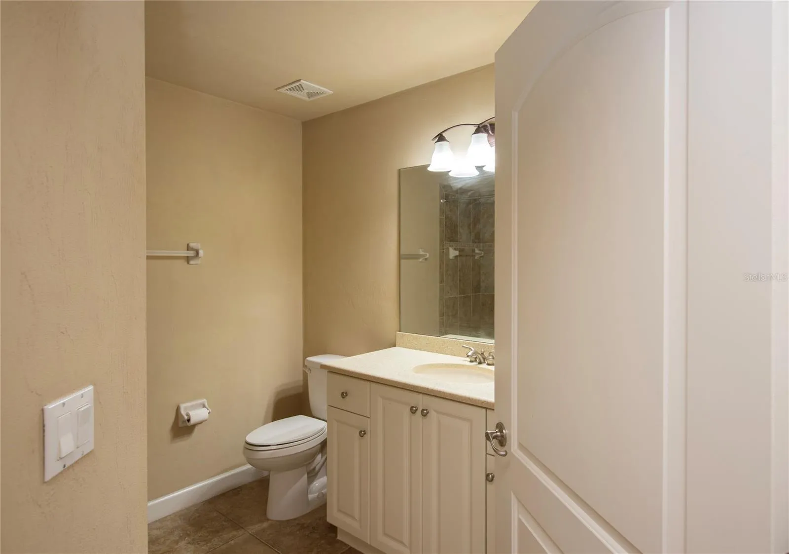 GUEST BATH