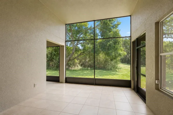 Photos edited to remove tenants belongings