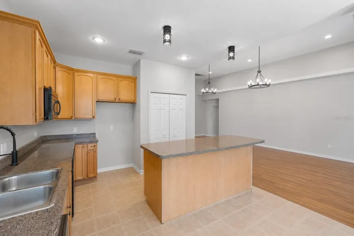 Photos edited to remove tenants belongings