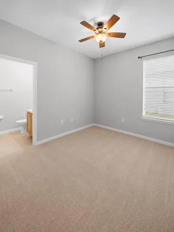 Photos edited to remove tenants belongings