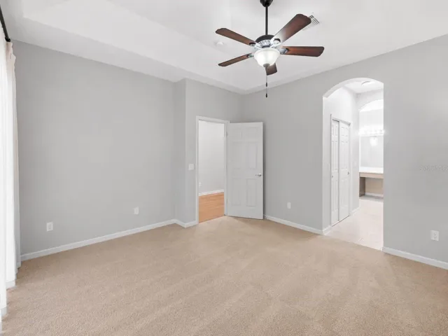 Photos edited to remove tenants belongings