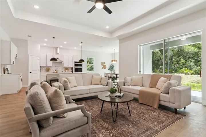 (staged furniture)