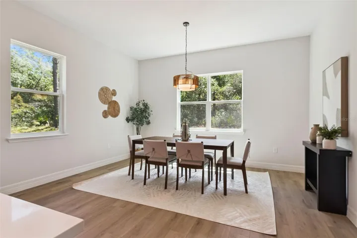 (staged furniture)