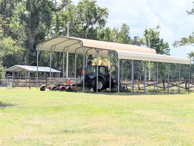 pole barn/carport for the farm equipment