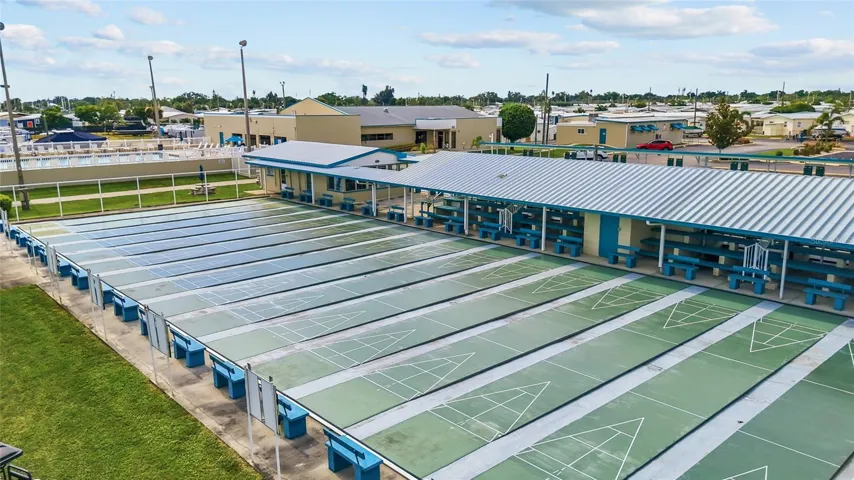 COMMUNITY AMENITIES