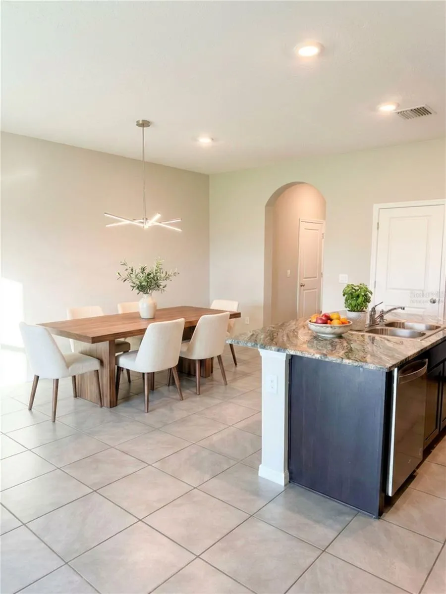 Dining room virtually staged