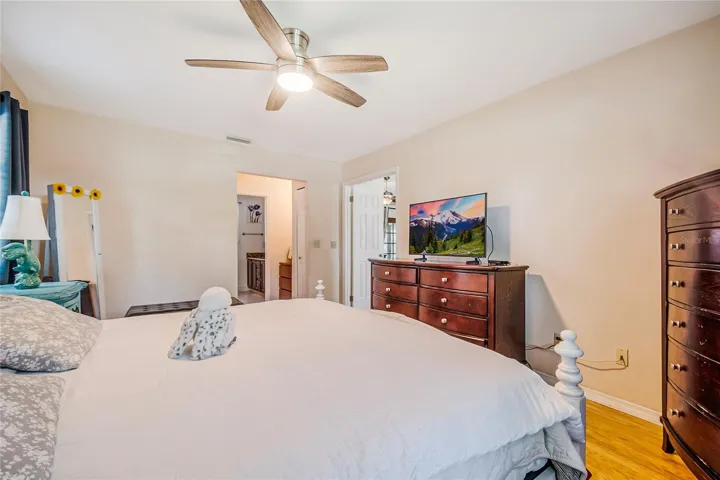 Master's Bedroom