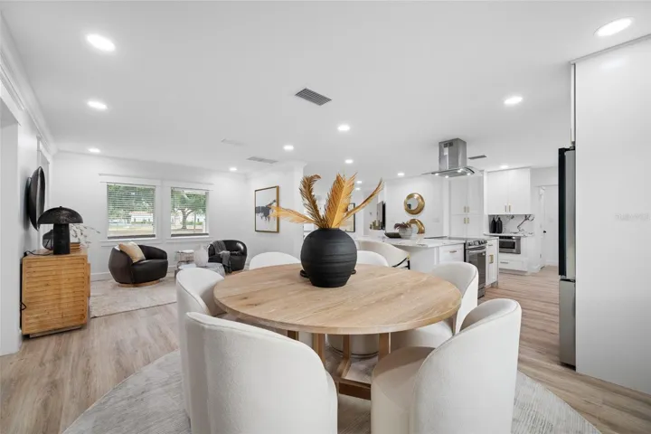 Open Dining Space with Seamless Flow