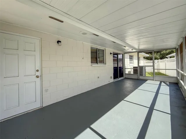 Large screened patio