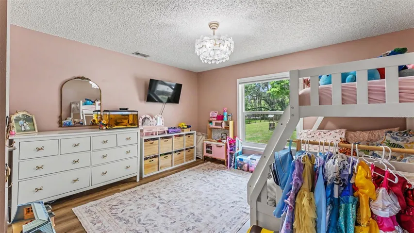 Fourth bedroom