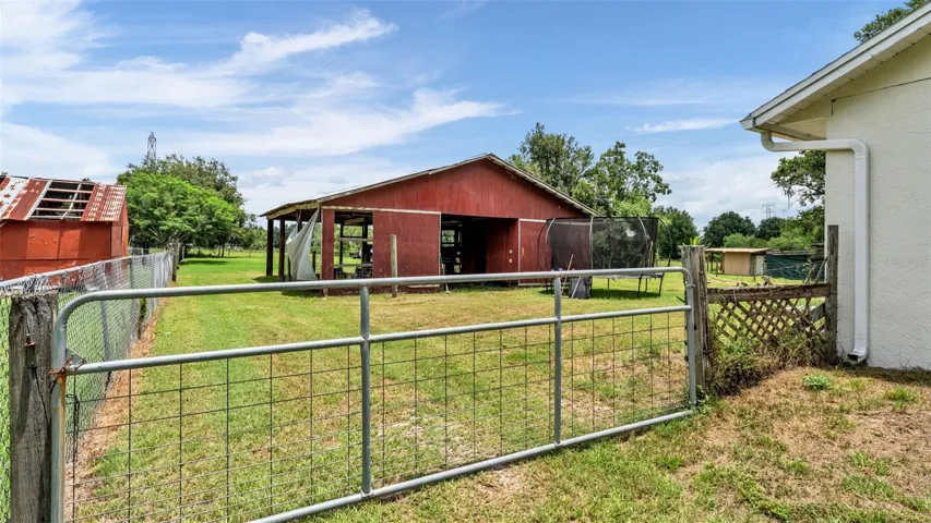1 full acre of property