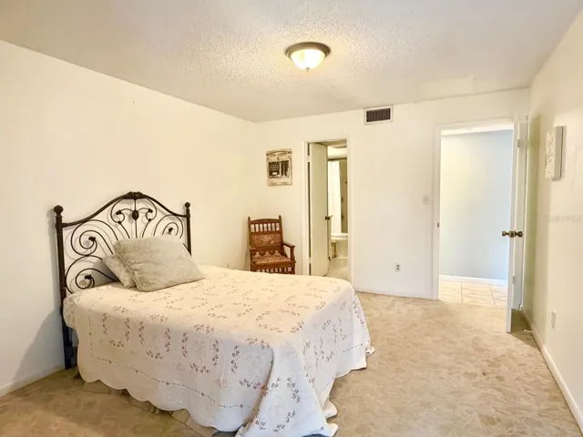 Bedroom with access to bathroom