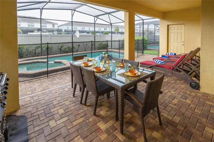 Patio/Lanai