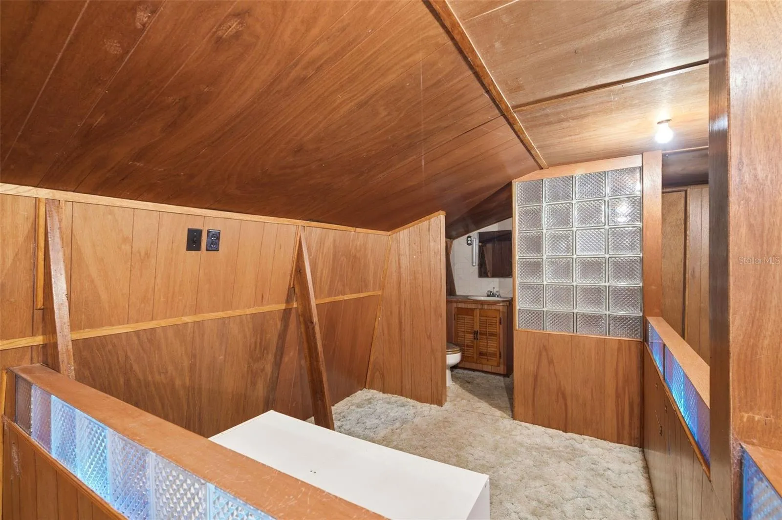 queen size bed area.