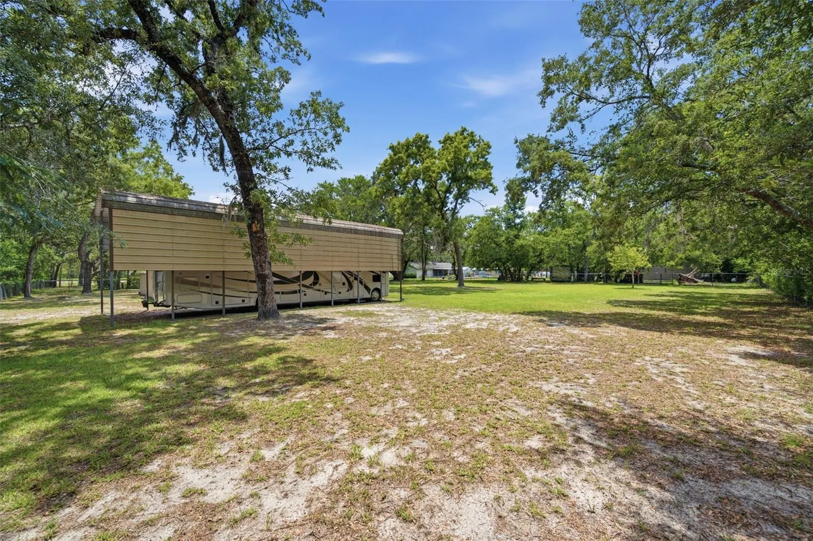 RV Carport