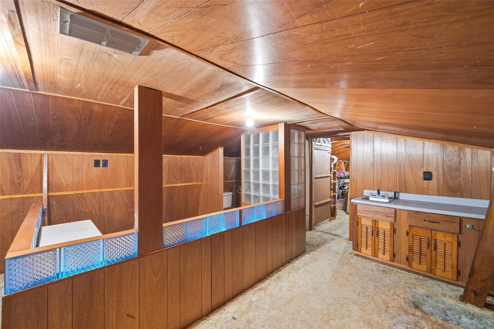 Kitchenette & Bath in the barn apt.