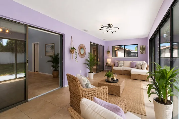 Florida Room Virtually staged