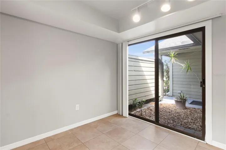 Dining area in Kitchen
