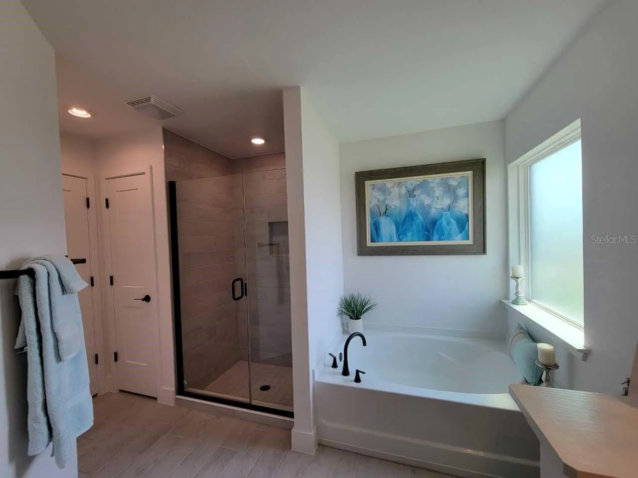 Picture of similar home for illustrative purposes only.  Colors and features will vary.