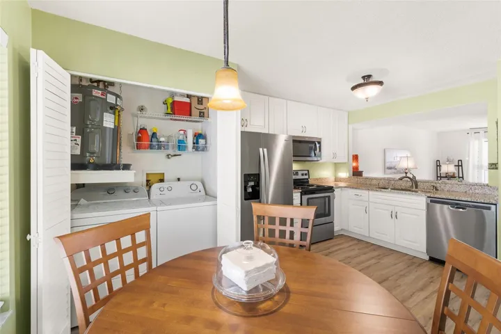 Dining Nook & Laundry