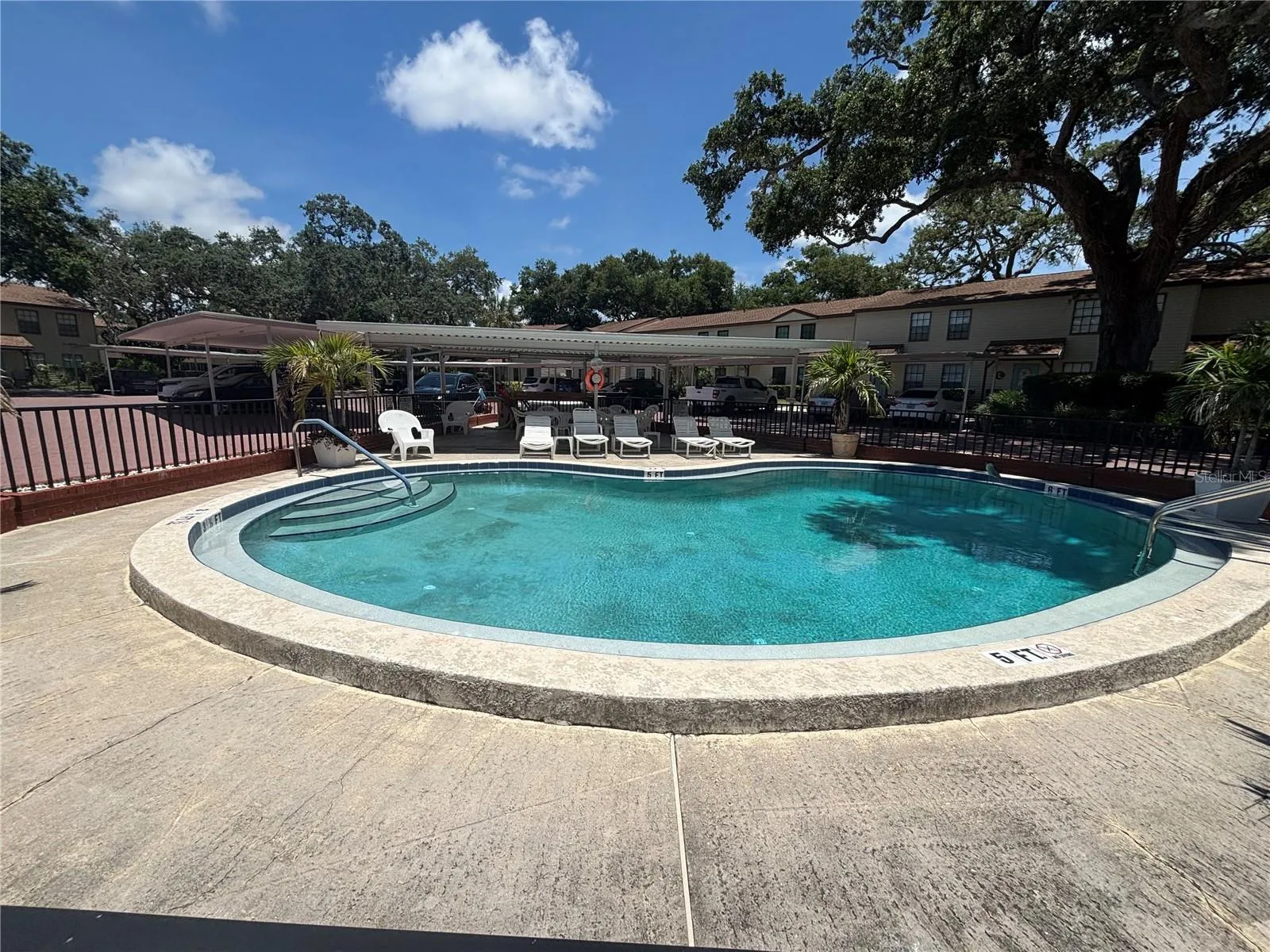 Pool 2