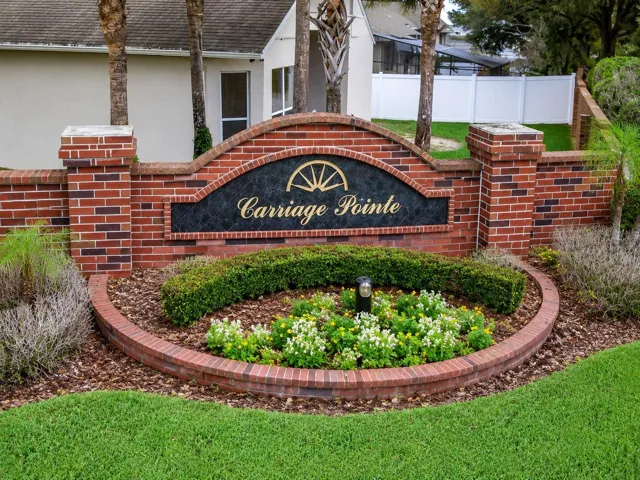 Community Sign for Carriage Pointe