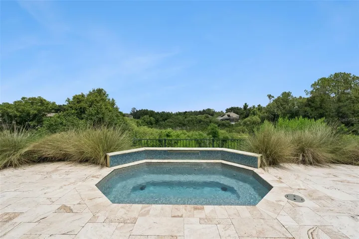 Plunge Pool