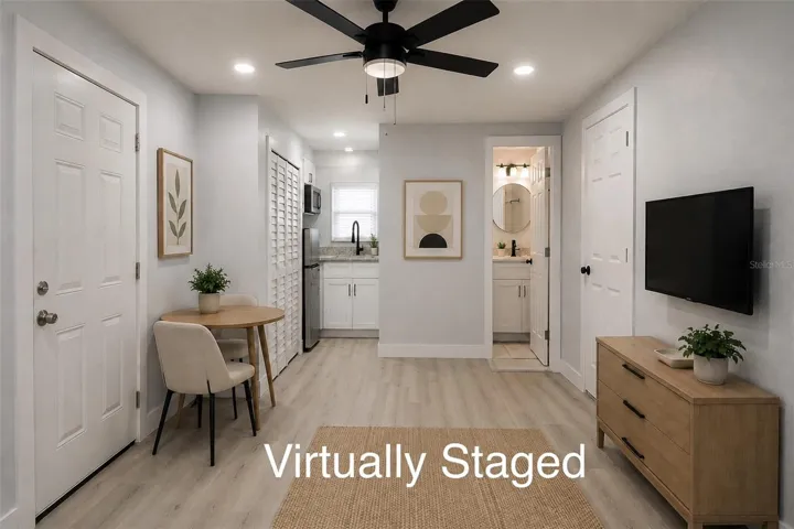 Huge master bedroom could also be used as an Accessory Dwelling Unit