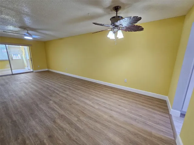 Dinning Room Area.