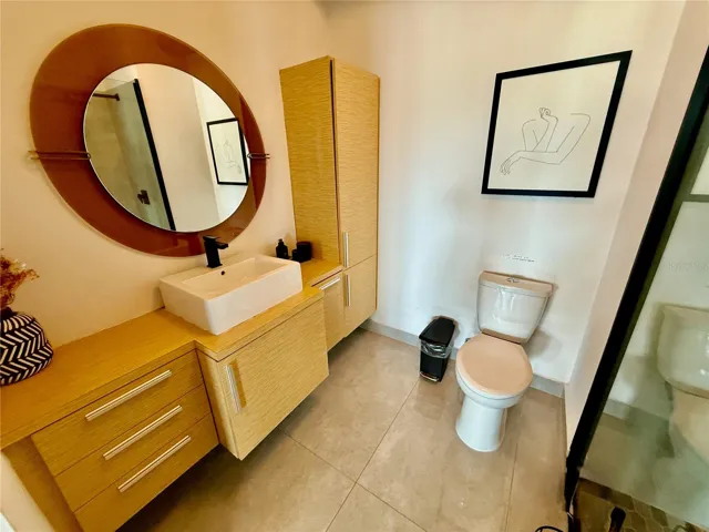 full bathroom