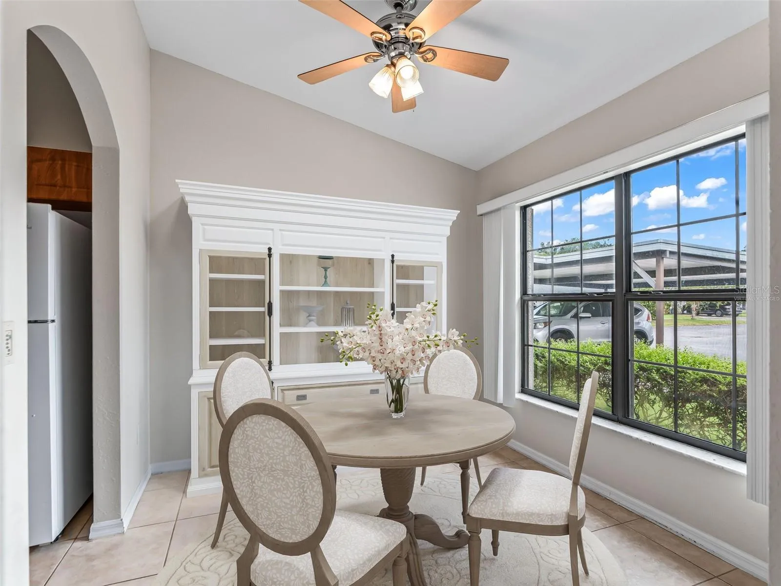 Virtually Staged Breakfast Nook