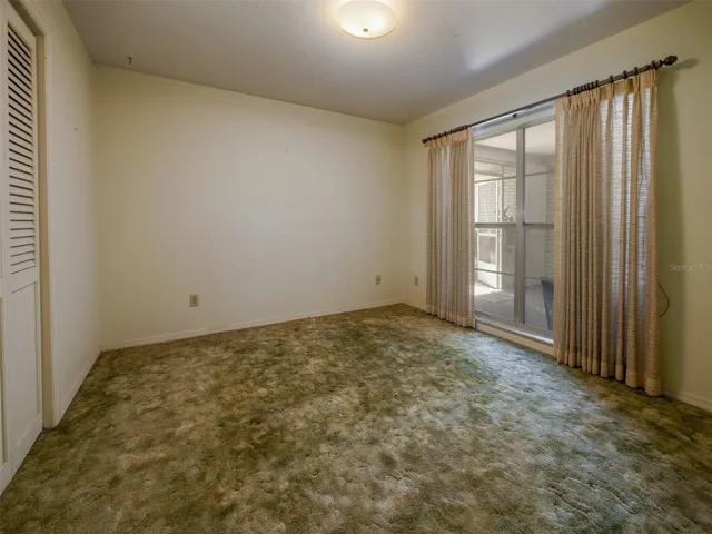2nd Bedroom with large window