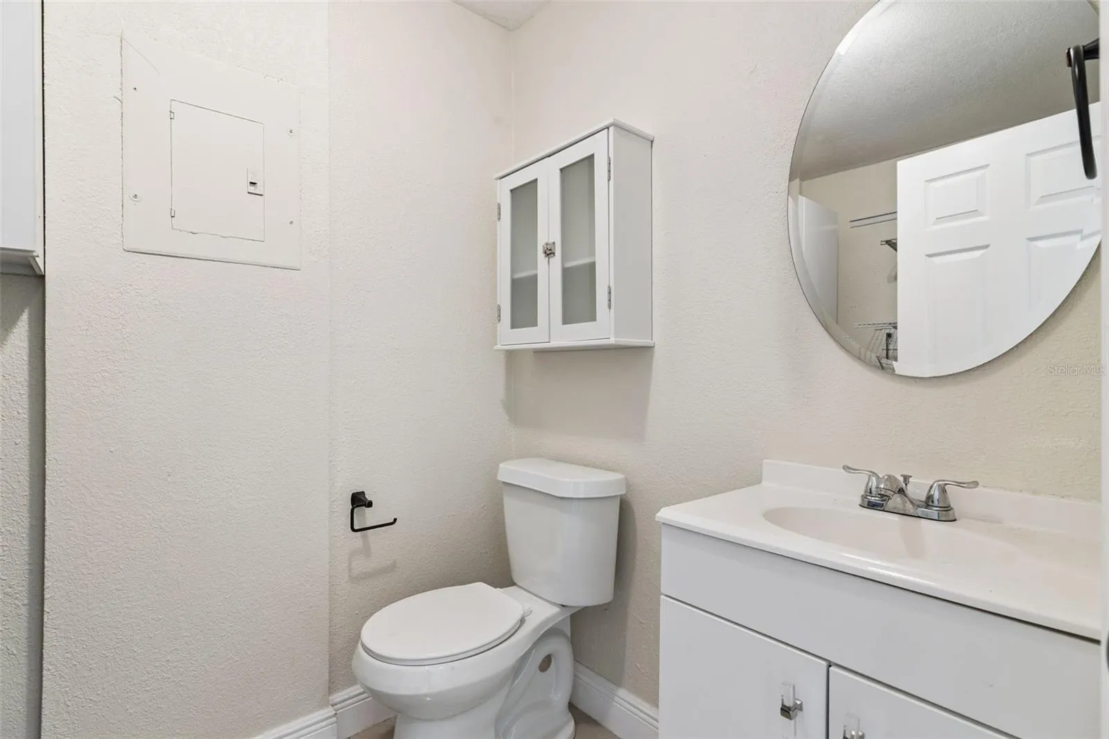 Laundry Room/Half Bathroom Combo