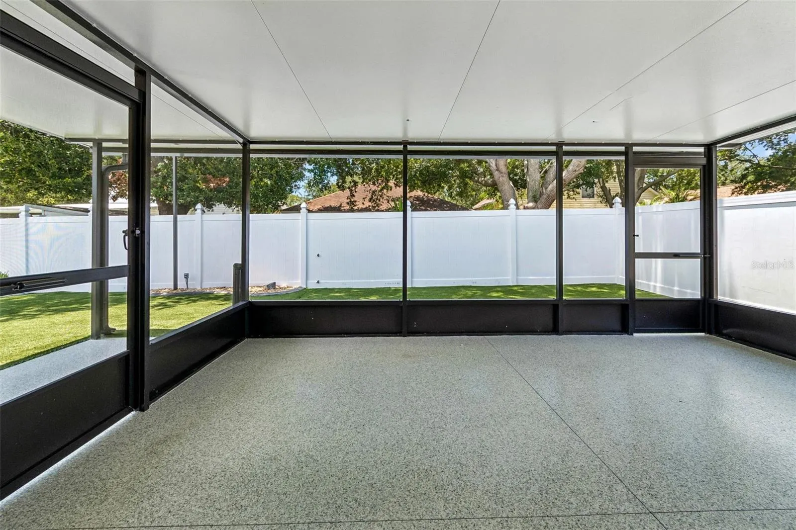 Screened lanai
