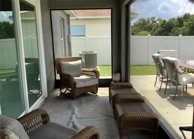 Screen in porch