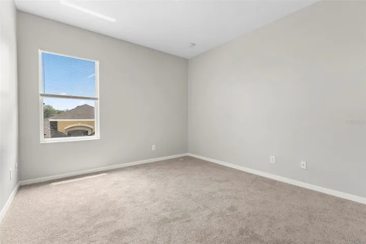 Bedroom 5 (upstairs)