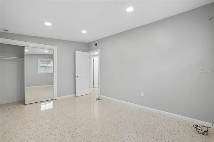 Main Bedroom with Closet