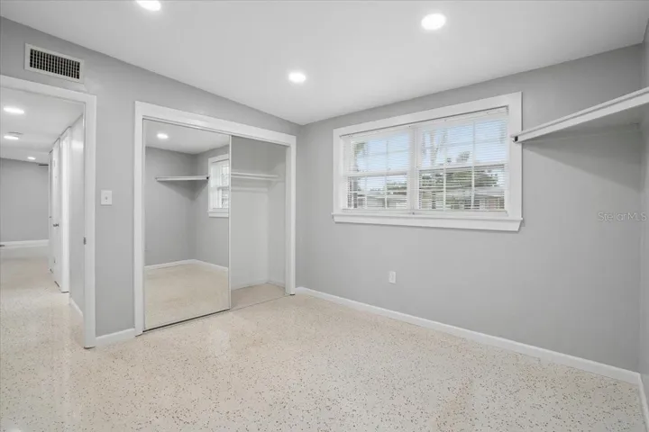 2nd Bedroom w/Closet