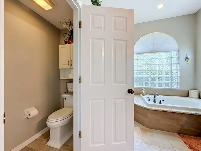 Primary En Suite
